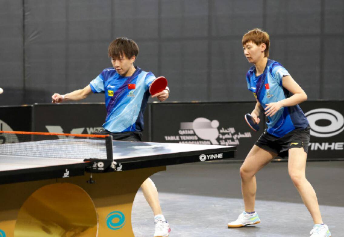 乒乓球打出羽毛球比分！23-21韩国，林高远王曼昱进入决赛PK莎头