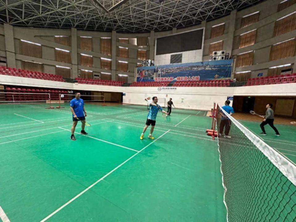 超越自我 谁“羽”争锋——山东省公共卫生临床中心青岛分中心成功举办职工羽毛球比赛