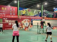 樊城区举办羽毛球赛事，78人参与