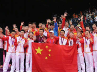 重返巅峰！中国羽毛球队斩获5金，再次主宰全球赛场，新一代天才崛起横扫对手  -168羽毛球直播