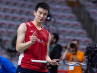 丹麦赛：中国羽毛球新星崛起！石宇奇让位，00后天才成男单新冠军，迎来新林丹时代  -168羽毛球直播