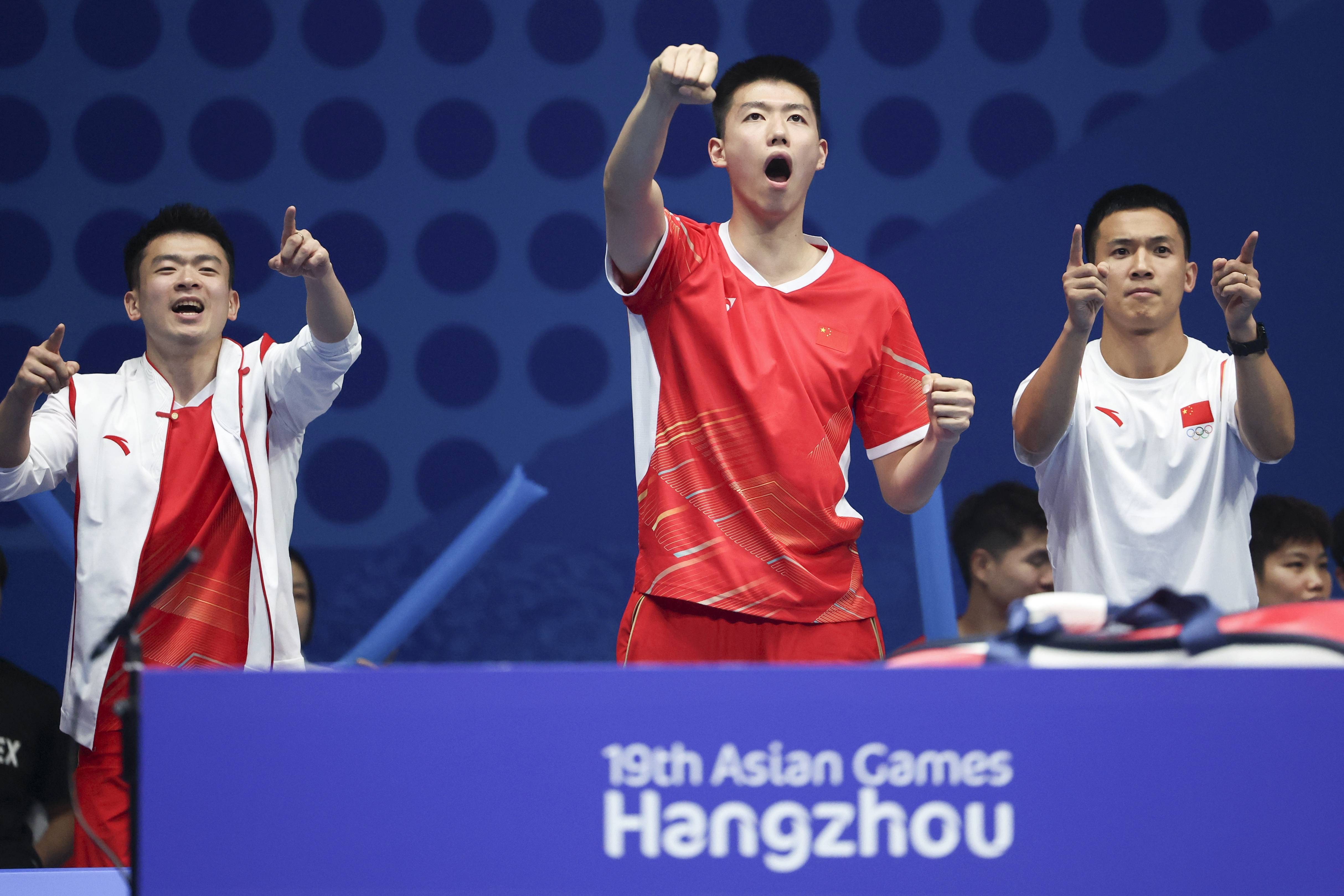 （杭州亚运会）羽毛球——男子团体：中国队夺冠