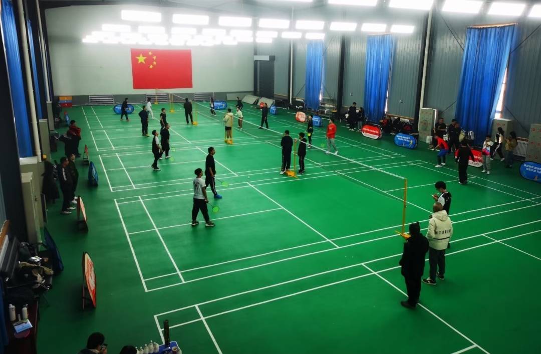 灵丘县第一届“羽协杯”迎新春羽毛球比赛成功举办
