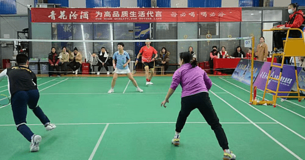 信阳市浉河区第三届全民运动会成人组羽毛球比赛圆满落幕