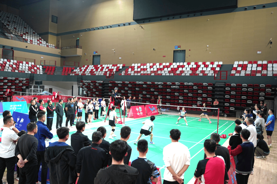 完美收拍！2024衢州市职工羽毛球赛圆满闭幕